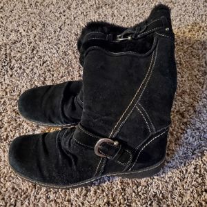 Black zip-up boots